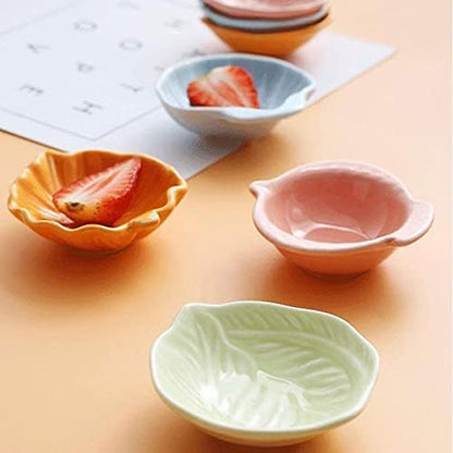 Appetizer Bowls Ceramic Sauce Dish Set of 5 Appetizer Plates Dipping Bowls Mini Condiment Irregular Shape Soy Sauce Sushi Seasoning Dishes Salad Bowls
