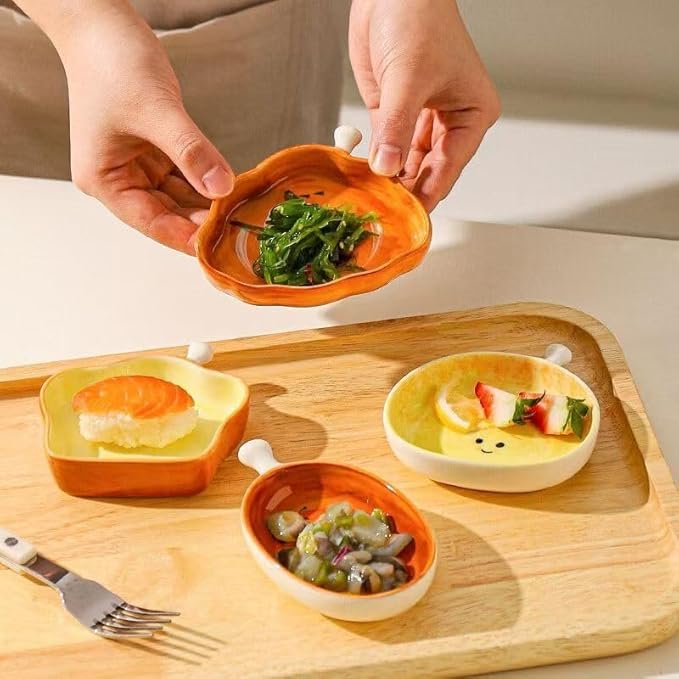 4-Pack Cute Bread-Shaped Ceramic Dipping Bowls, Adorable Mini Sauce Dishes for Soy Sauce,Seasoning, Hot Pot & Sushi, Home Kitchen Tableware Set