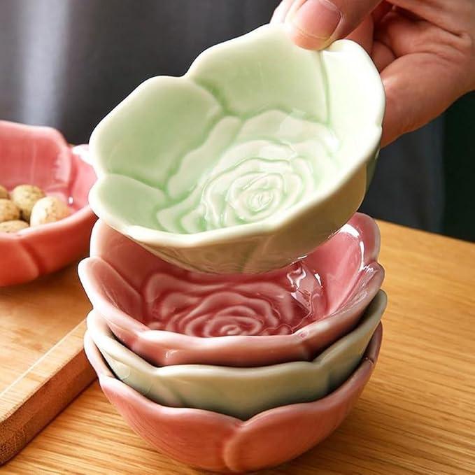 FAREWELL Dipping Bowls Flower Shaped Ceramic Dipping Bowl Soy Sauce Plate Mini Condiment Porcelain Sauce Bowl Dipping Candy Serving Plate Appetizer Bowls (Color : B)