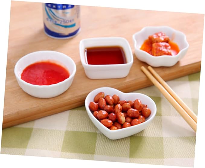 KICHOUSE 2PCS White Ceramic Sauce Plates Japanese Style Square Dipping Dishes for Condiments Dressings and Appetizers Lightweight Stackable Dessert Trays for Kitchen Use