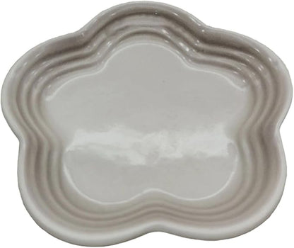 Small Ceramics Dish in Elegant Plums Blossoms Styles Multiple Color Appetizer Plates Perfect for Kitchen Dining Setting Flower Dish