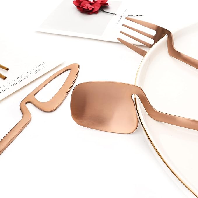 Hangable & Uinque Matte Copper Silverware Flatware Set, 8-Pieces 18/10 Stainless Steel Cutlery Set Suitable For Home Couple Student Office Restaurant Party, Service for 2 (Rose Gold)