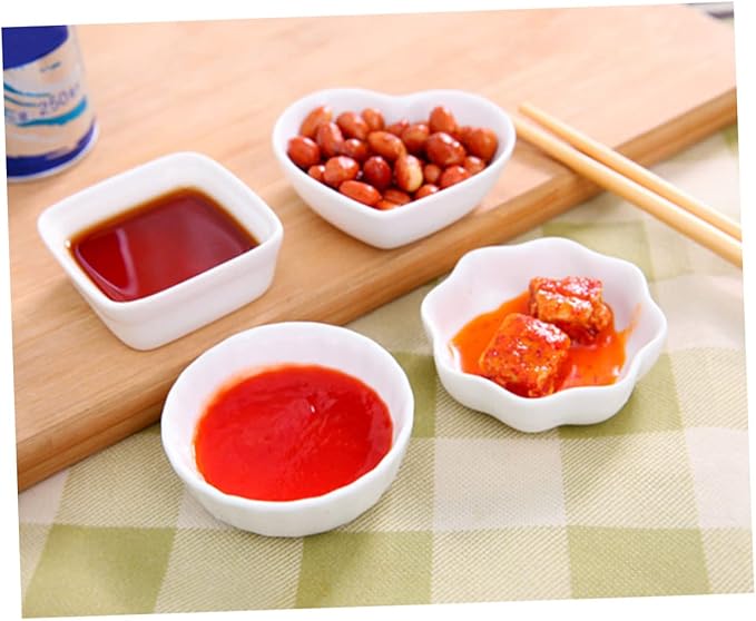 2pcs Square Condiment Dishes Ceramic Plate Dipping Sauce Bowls for Seasoning Appetizers Desserts
