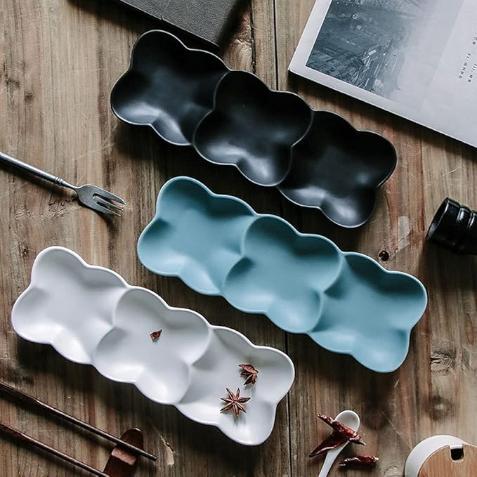 HEXEH Salad Plate Ceramic Sauce Dish 3 Compartment Soy Sauce Appetizer Serving Tray Rectangular Divided Sauce Dishes for Restaurant Kitchen Ketchup Sauce Or Seasoning Plastic Plate (Color : Black)
