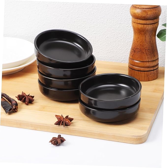 6pcs Japanese Ceramic Dipping Plates Elegant Seasoning Dishes for Sushi Sauces and Appetizers Versatile Tableware for Parties and Gatherings