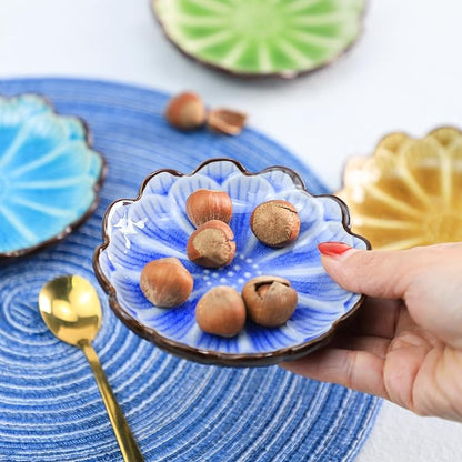 Gaolinci 4 Inches Lotus Shaped Ice Crack Ceramics Seasoning Dishes/Tea Bag Holders/Ketchup Saucer/Appetizer Plates/Vinegar Spice Salad Soy Sushi Wasabi Seasoning Dipping Dishes (Set of 4)