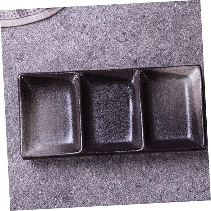 Retro Three-compartment Ceramic Dipping Dish for Sauces and Condiments Stylish Appetizer Plate for Home Kitchen Restaurant Use Versatile Serving Tray for Entertaining