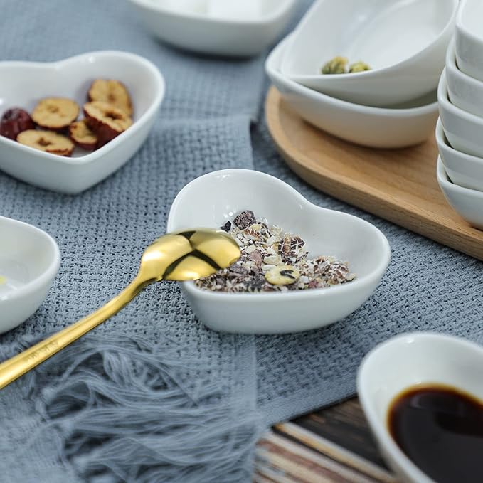 Heart-shaped Multipurpose Ceramic Sauce Dish Seasoning Dishes Sushi Dipping Bowl Appetizer Plates(Set of 4)