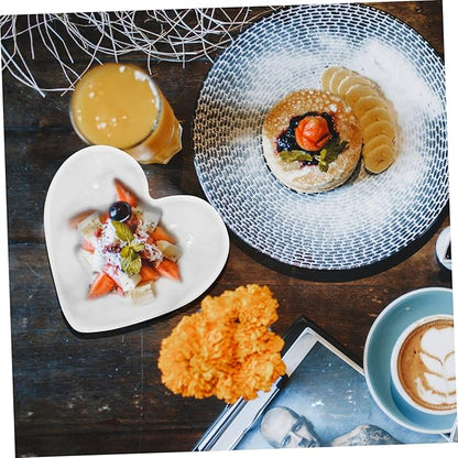 Ciieeo 4pcs Heart Dish Plate Ceramic Sauce Dipping Bowl Heart-shaped Sauce Dish Plate Seasoning White Serving Platter for Condiments Desserts Appetizers Practical Seasoning Ceramic