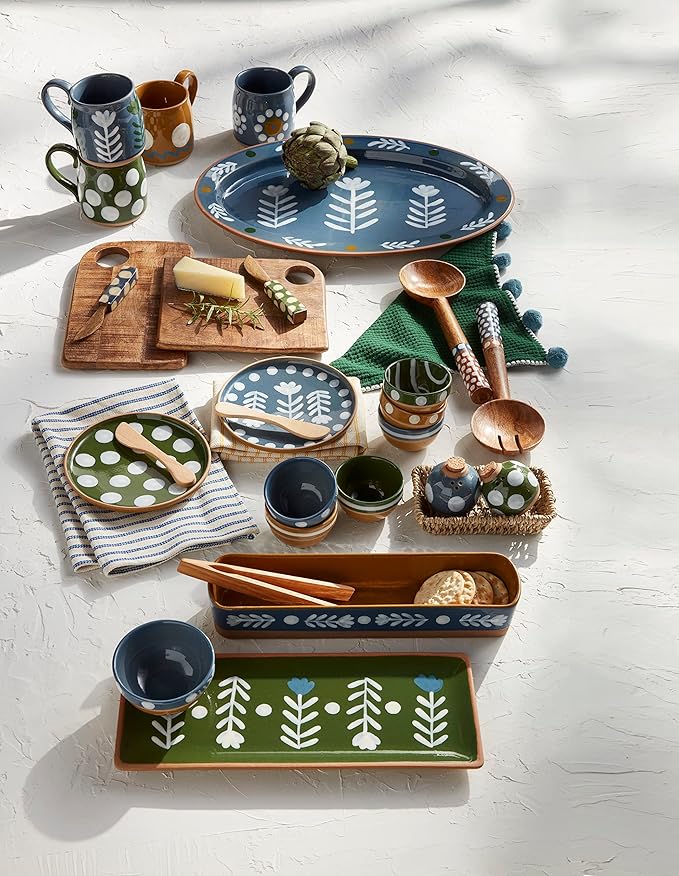 Mud Pie Dotted App Set, plate 6 1/2" dia, spreader 5 1/2", towel 21" x 14", Blue