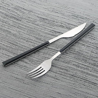 30pcs Modern Handle Flatware Set, Stainless Steel Cutlery Set Include Knife/Fork/Spoons, Mirror Polish, Service for 6 (Black Silver)